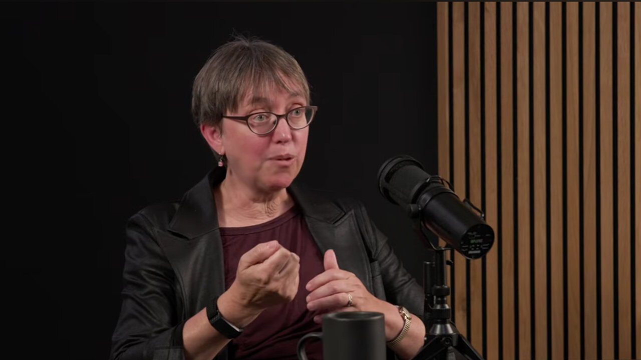 How Your Thoughts Are Built & How You Can Shape Them | Dr. Jennifer Groh