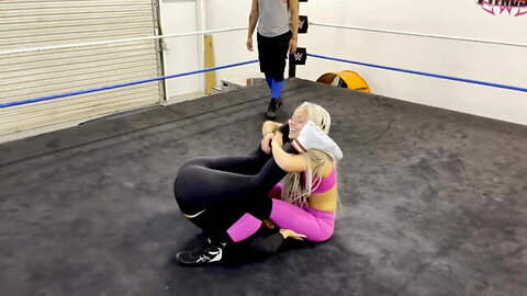 Liv Morgan’s backyard ring: WWE Grit & Glory @wwefree ​