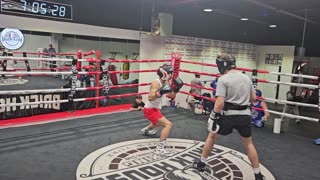 Joey sparring Schneider 2. 12 /4/25