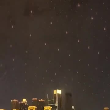 Thousands of Drones Return to Their Landing Site in a Single Swarm