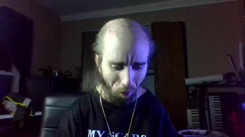 Cyraxx live on YT. "Why I can't be let out in public without my mommy". 1/13/2026.