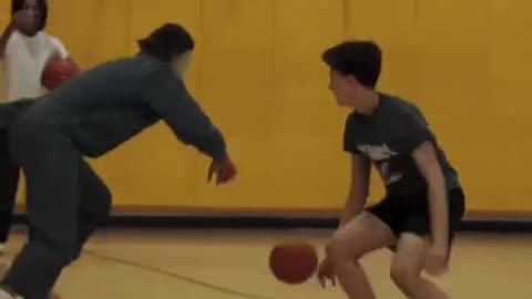 MICHEAL MYERS SHUTS THE GYM