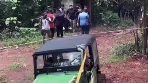Off-Road Action! 🌲🚙