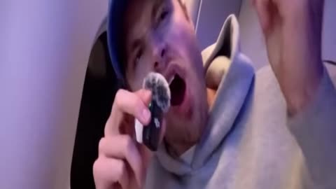 8 - 2 Flying Business Class Qatar while I spill the tea about my current mental health