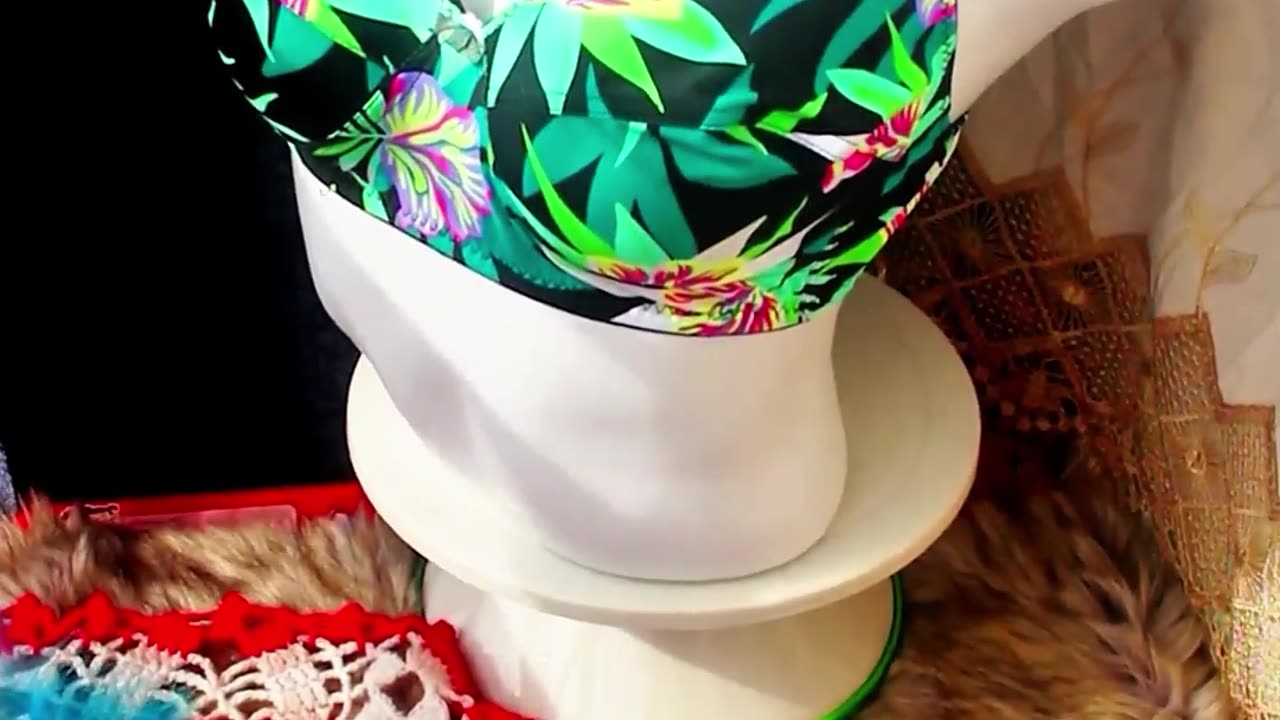 3 pieces of stitched bras for only 5$ 👉 plus, you’ll get one lace bra free!