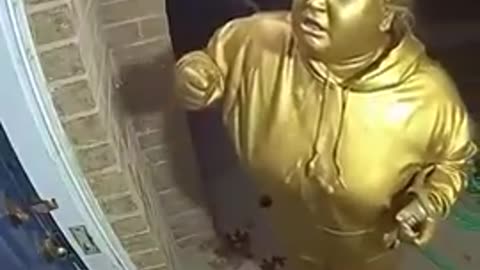 WARNING!! BIKE THIEVES BEWARE!! LOL - YOUR WELCOME!! #rumblerant #rumbletakeover #gaming #trump #rumbleraid #maga #games #politics #streaming #PRANKS #funny #funnyvideos