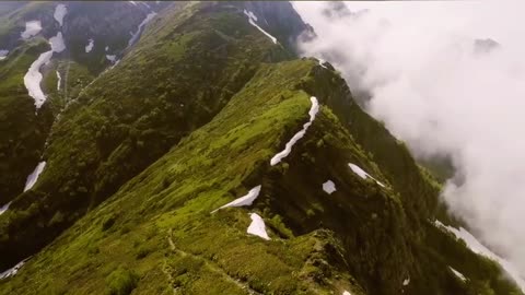 Stunning 4K Nature Landscapes | Peaceful Mountain, Forest & River Scenes