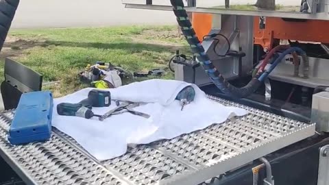 PETERBILT HOUSEKEEPING #ourtruckinglife #truckdriver #atruckerslife #trucking