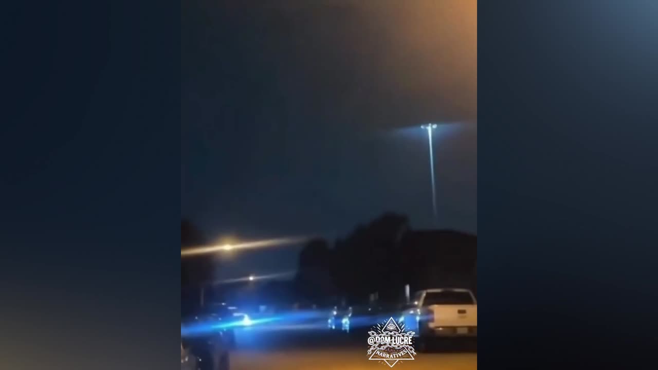 UFO Shoots Down Beam over Dallas
