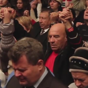 🔥 Breakthrough starts with prayer! 🔥