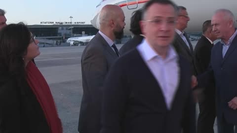 La delegación rusa encabezada por Medinski llega a Turquía para las negociaciones con Ucrania