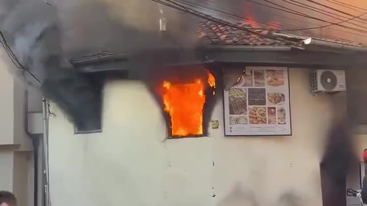 Përfshihet nga flakët shtëpia në Prizren, ndërron jetë 1-vjeçari