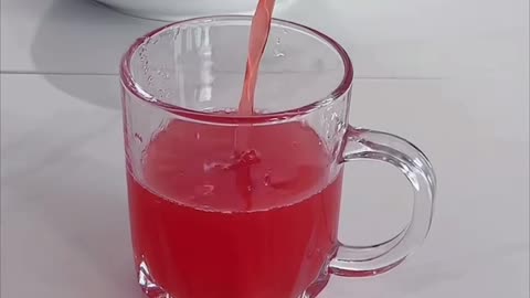 Squeeze every drop with ease This manual stainless steel fruit juicer makes..