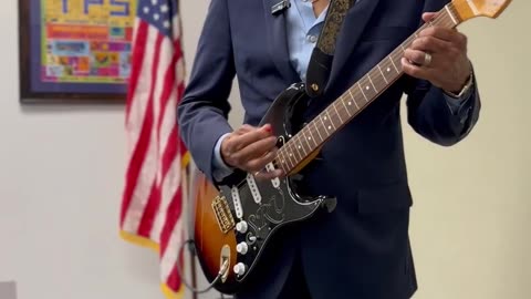 Infamous Democrat Rep. Widely Mocked For 'Cringe' Anti-Trump Stunt