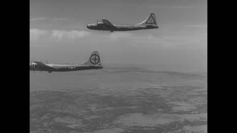 B-50 BOMBER COMPLET... - B-50 BOMBER COMPLETES 1ST NONSTOP ROUND-THE-WORLD FLIGHT AIR - 111-adc-7400