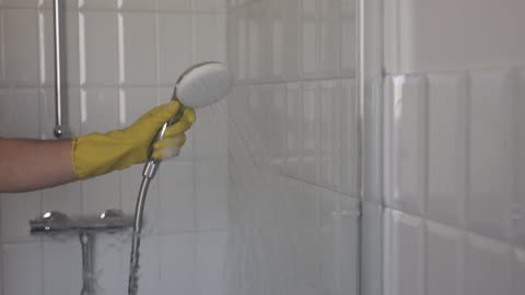 What Makes a Custom Shower Screen the Perfect Addition to Your Bathroom?