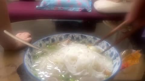 Vlog 3 mixed noodles