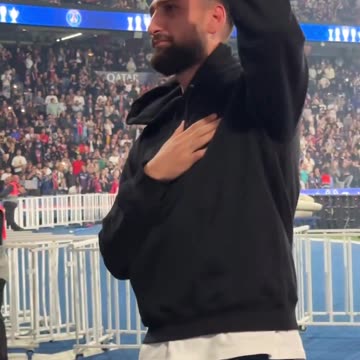 PSG fans chanted farewell to Donnarumma