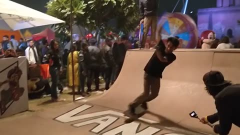 Skateboard Thrills at Pragati Maidan: High-Flying Action at the Horn OK Event!