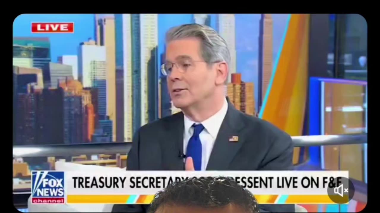 President Trump plans to send Americans $2000 tariffs rebate checks