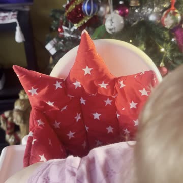Baby Kayla Eating Santa’s Porridge 🎅🥣 (So Yummy!)