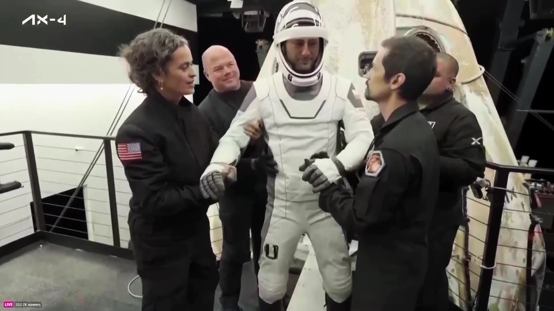 Astronauts splash down in the Pacific after ISS mission