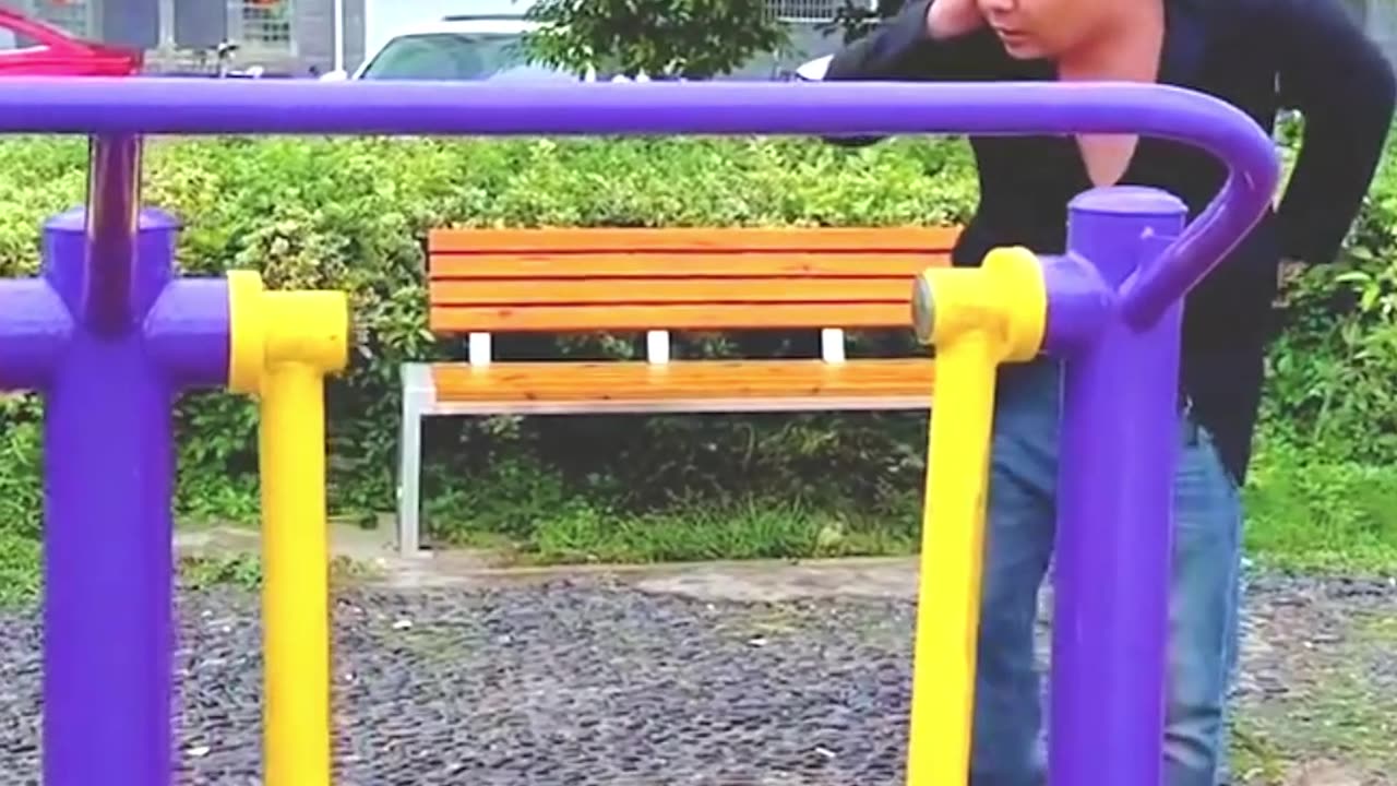 Funny Swing 🤣🤣