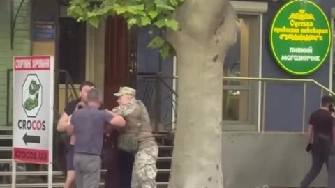 😱🚍 Ukraine Russia War | Woman Desperately Tries to Stop Forced Busification in Odesa | RCF