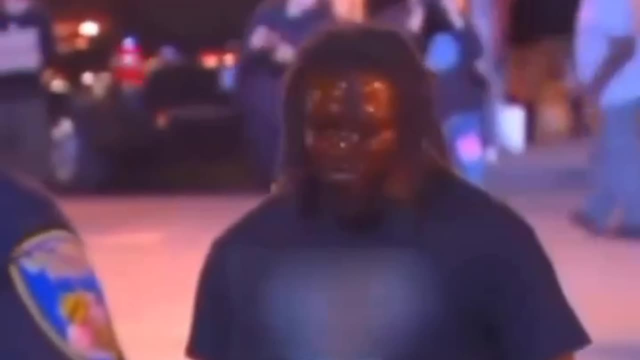 Dudes Face Looks Like He is Bat SH!T Crazy !