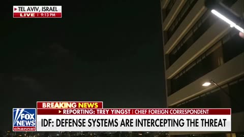 Fox News Reporter Forced To Evacuate Mid-Segment
