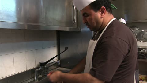 Rick Stein's Mediterranean Escapes - S01E02 - Sardinia and Sicily (1080p)