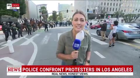 Australian reporter struck by rubber bullet in Los Angeles