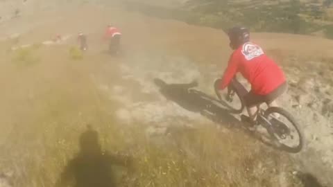 1 vs 100!