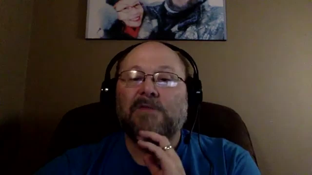 May25M: Sean Mitchell learned the direction and kneaded her nest like a door. Rapture.