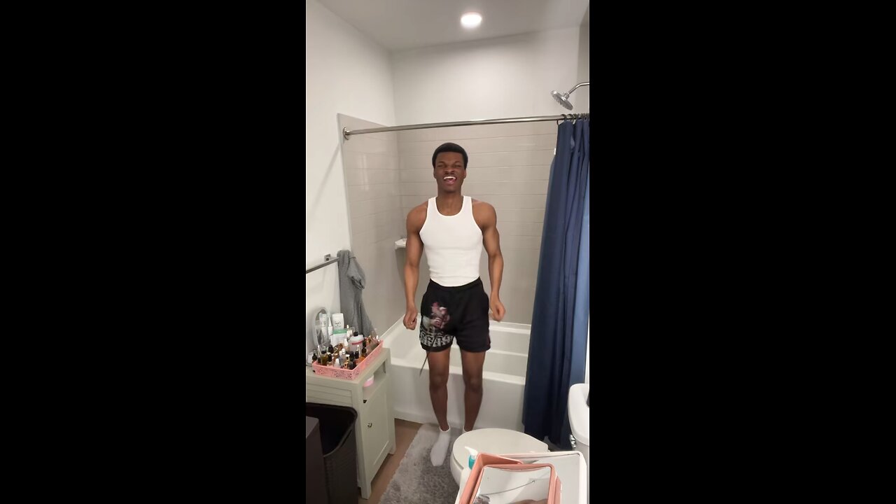 ARCH IN YA BACK 😮‍🔥 This Dance Is ILLEGAL