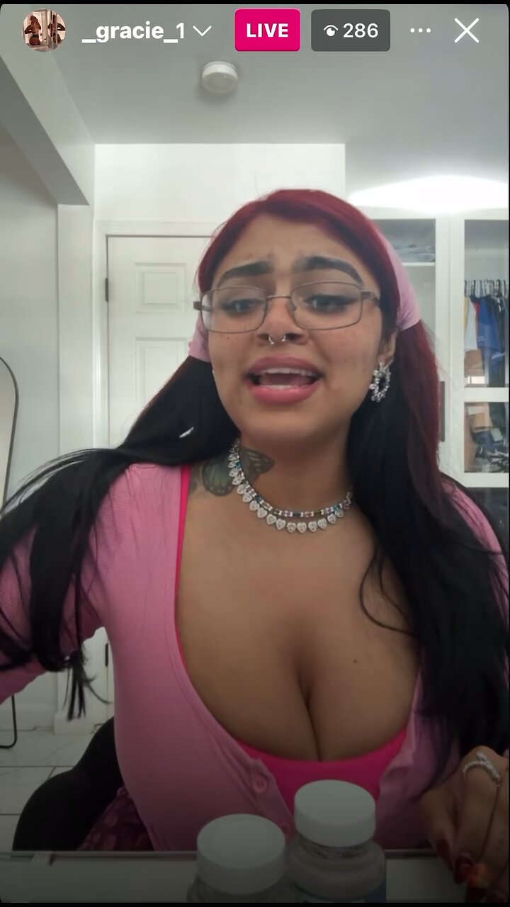 Maryelee24 Instagram Live PART 1