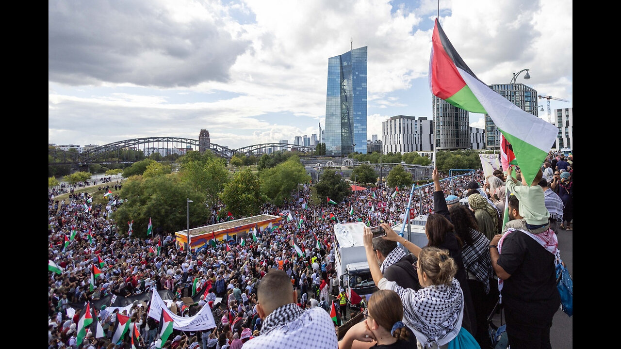 Mehrere Tausend Menschen bei United4Gaza-Demo in Frankfurt am Main