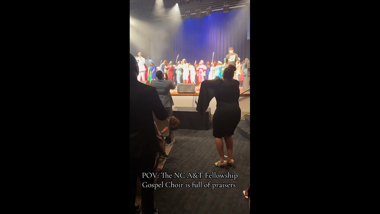 Looks like a Holy Ghost good time 💃🏽🕺🏾👏🏾🙌🏾🙏🏾 #praisebreak #holyghost