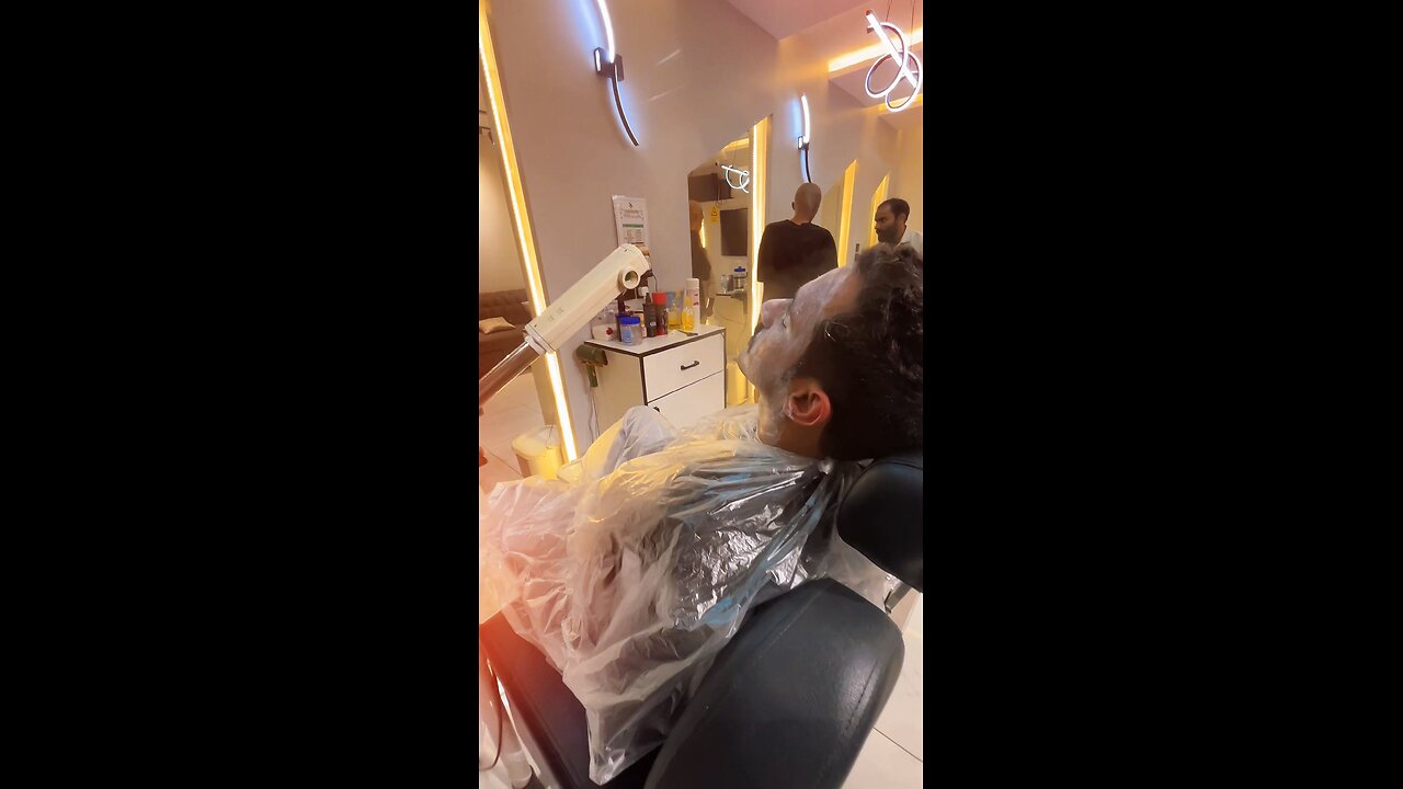 Face reveal } face mask and care kit