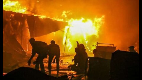 Teens Returning From Prom Spot House Fire and Rush to Save Lives