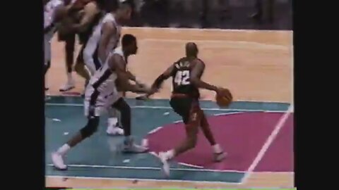 Vin Baker 24 Points 3 Ast @ Spurs, 1997-98. Game-Winner!
