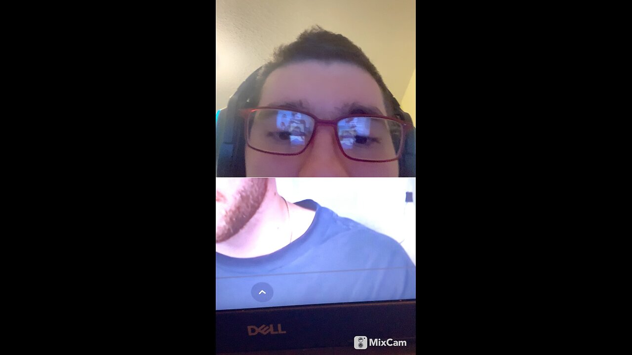 My reaction to mmjoemele playing Minecraft