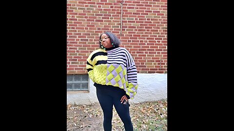 The Watching Me Sweater's Debut: A Weekend of Egotism 💅🏽✨