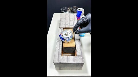 Cans Crushing