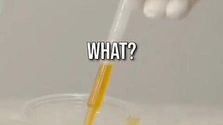 Synthetic additives to chicken feed to change the yolk color