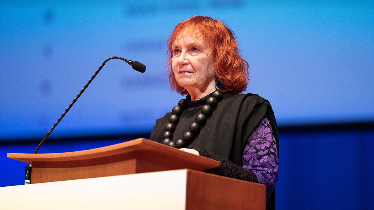 Eve Pärnaste Estonias kontserdisaalis peetud EKRE kongressil: "Ükskord võidab EJKRE niikuinii!"