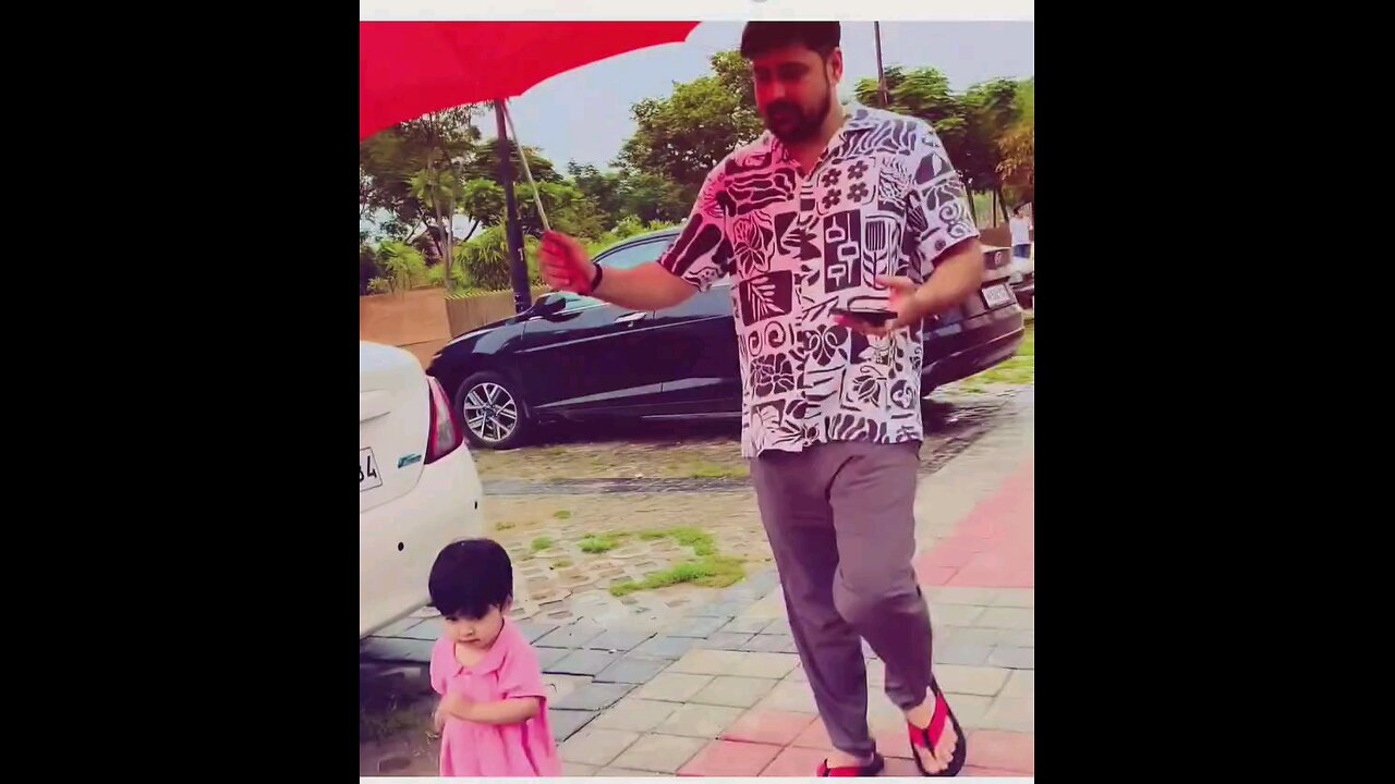 पापा पीछे तो देख लो