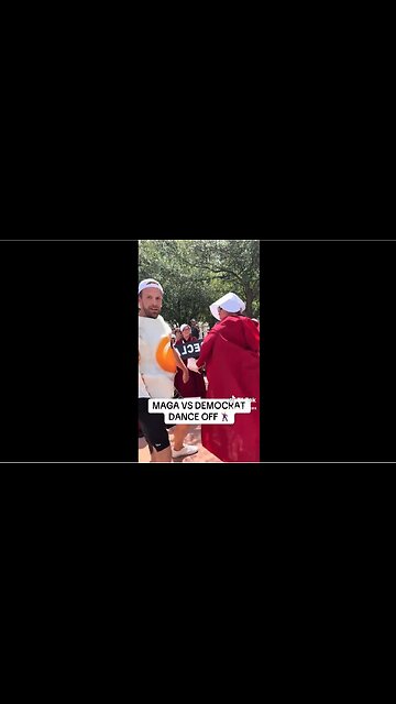 🤣 MAGA VS DEMOCRAT DANCE OFF (Look like love :)