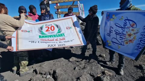 Uhuru Peak 5895AMSL