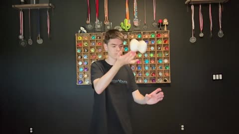 4A Offstring Yoyo Trick Tutorial #7_ Front Mount